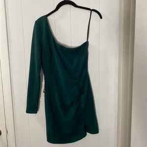 Holiday green one long sleeve mini dress zip back